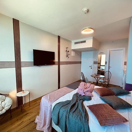 Carmel Holiday Apartments Netanja Zewnętrze zdjęcie